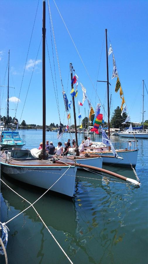 פורט פיירי The Boatshed Waterfront B&B מראה חיצוני תמונה